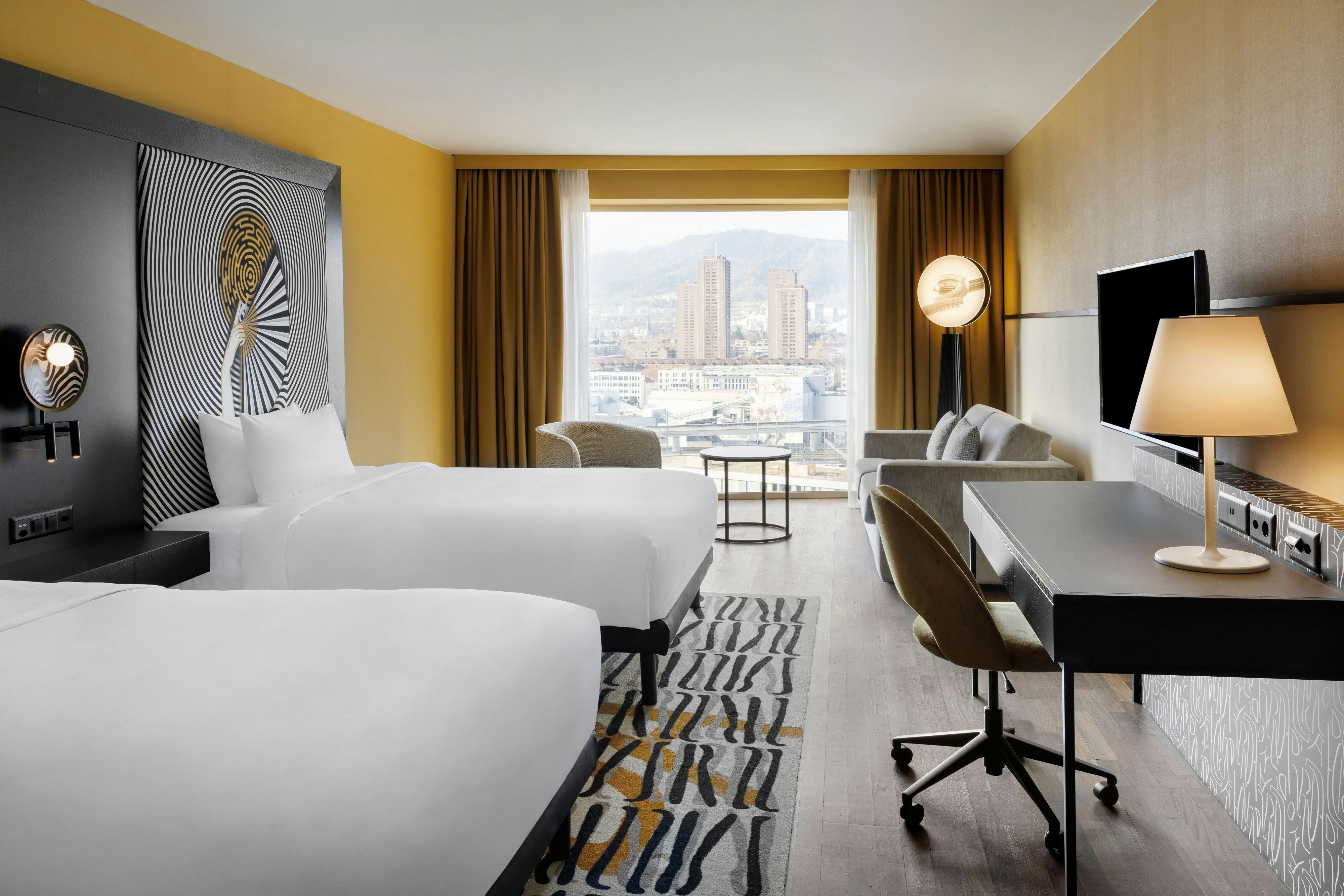 هتل  رنیسانس زوریخ